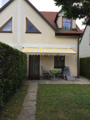 Familien Chalet mit direktem Bademantelgang zur Therme